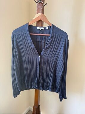 Vince Navy Pleated Button-Front V-Neck Top